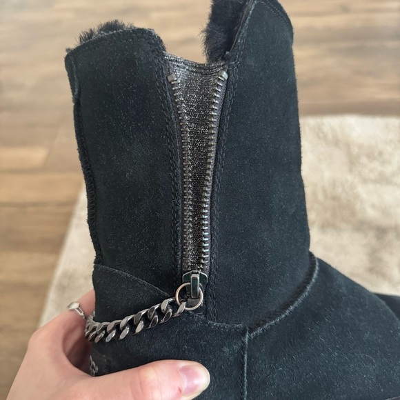 UGG Black Classic Short Sparkle Chain Zip Boots - Picture 9 of 11
